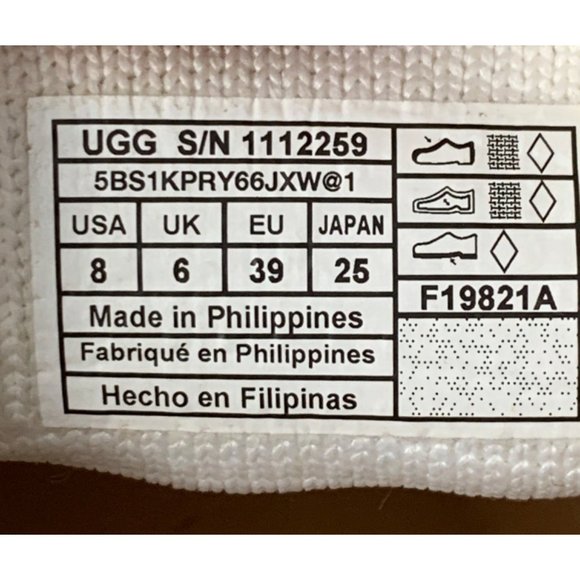 Ugg womens Sz 8 sneaker Slip on Sammy Alameda White Flats Shoes Stretch 6570 GUC - Picture 9 of 11